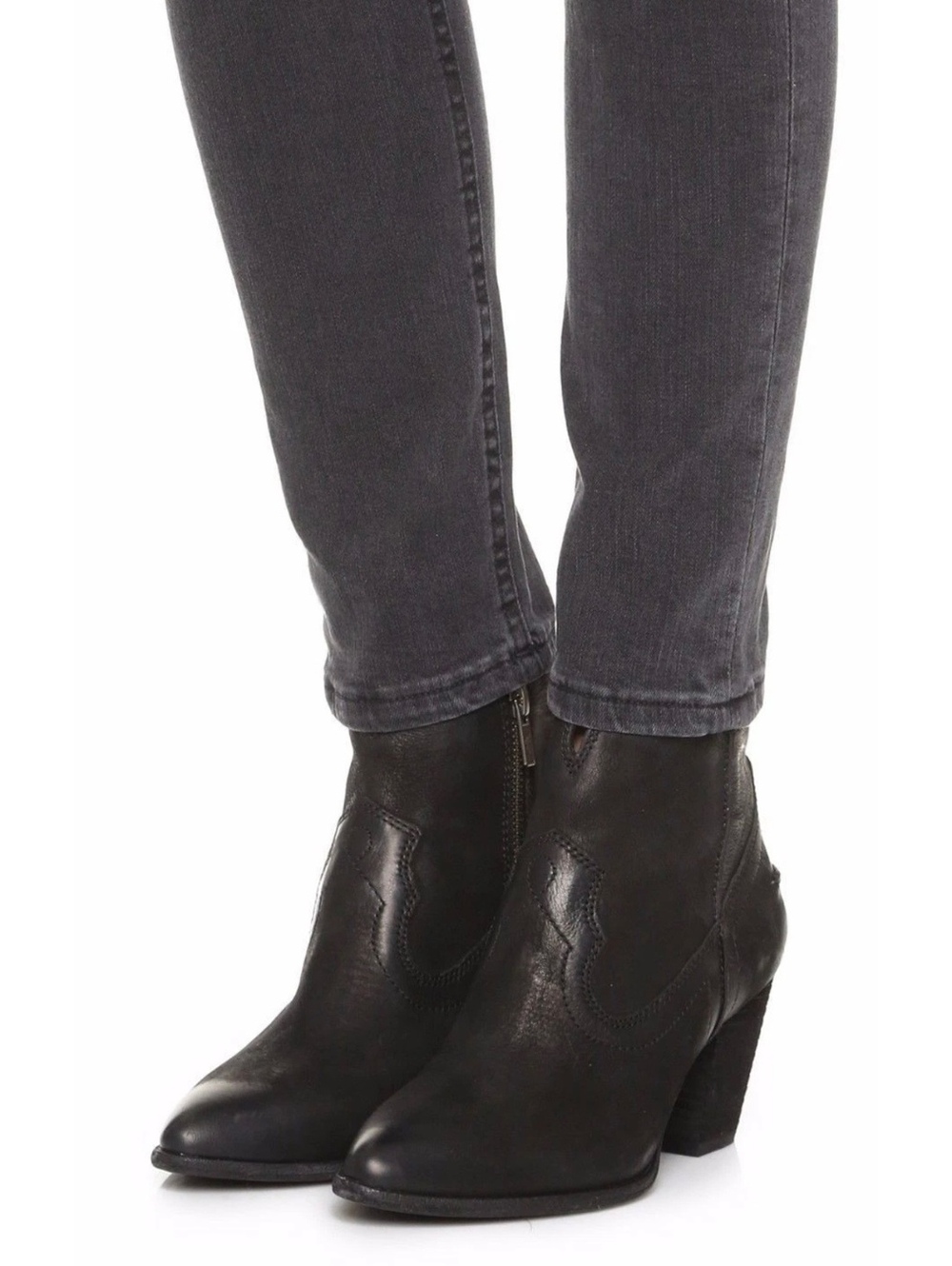 Frye Renee Seam Short Leather Western Ankle Boots • Size 8